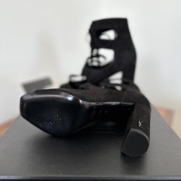Brand new saint Laurent suede heels. Lou Lou 95 lace up heels. - Picture 4 of 5
